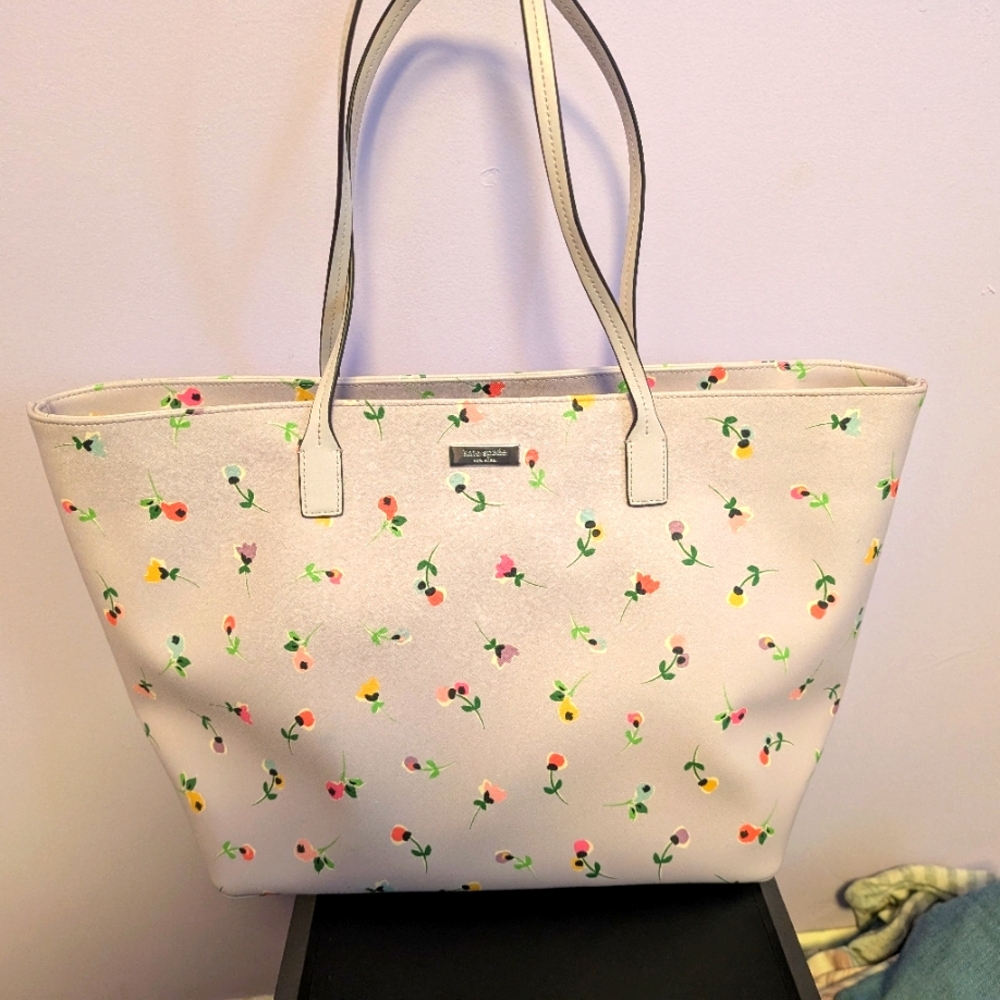 Springtime flower Kate Spade tote